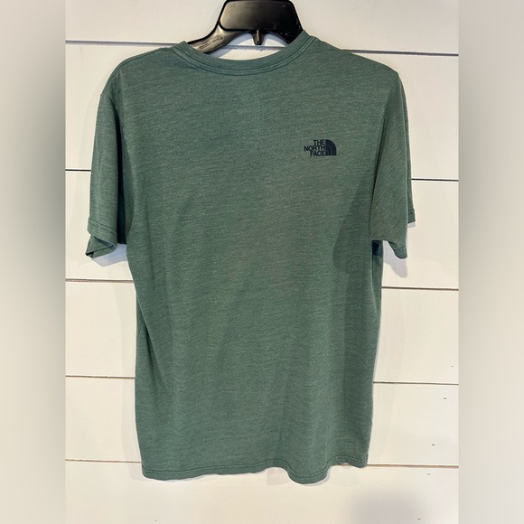 The North Face Green w/Gray Pocket Tshirt. Men’s Medium. Small pinholes on front - Picture 3 of 4